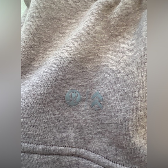 LULULEMON X BARRY'S HEATHERED RED DUST STRONGER AS ONE CROPPED HOODIE - Picture 10 of 12